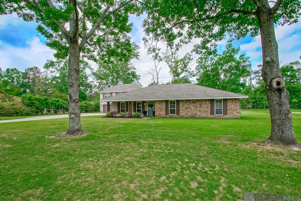 6213 Donnybrook Ave, Greenwell Springs, Louisiana image 1