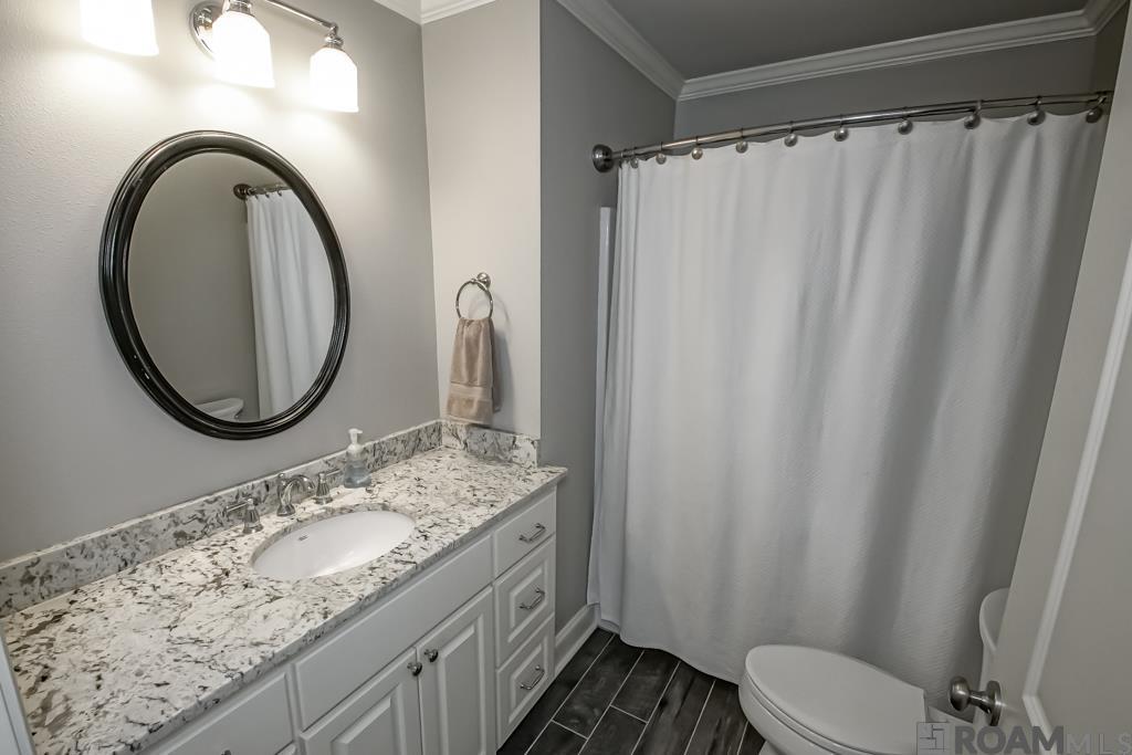 6213 Donnybrook Ave, Greenwell Springs, Louisiana image 33