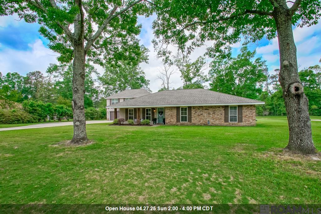 6213 Donnybrook Ave, Greenwell Springs, Louisiana image 1
