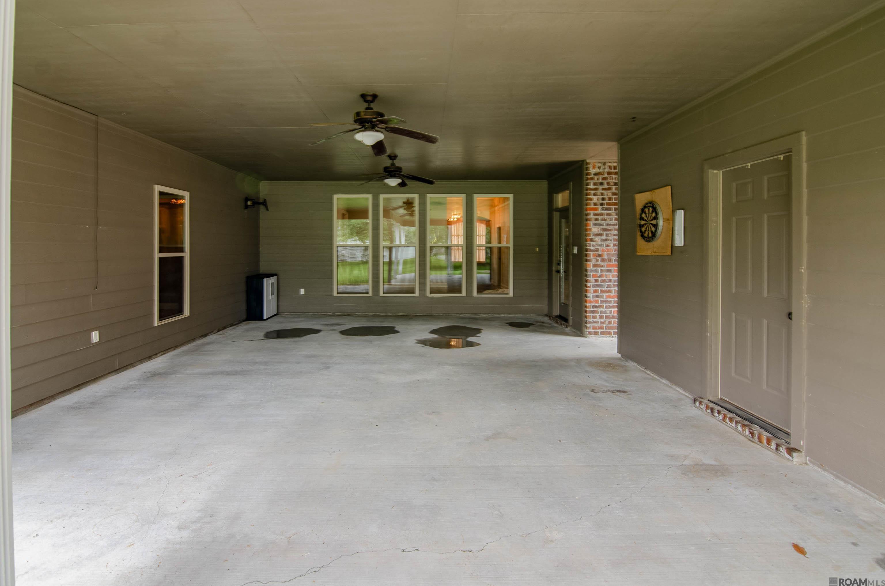 42248 Conifer Dr, Gonzales, Louisiana image 5