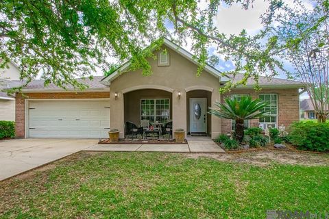 Homes For Sale - 17294 W Autumn Dr<br/> Ascension County, Prairieville, LA 70769