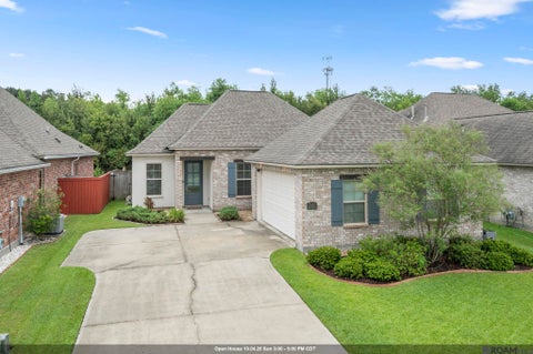 Homes For Sale - 36410 Belle Reserve Ave<br/> Geismar, LA 70734