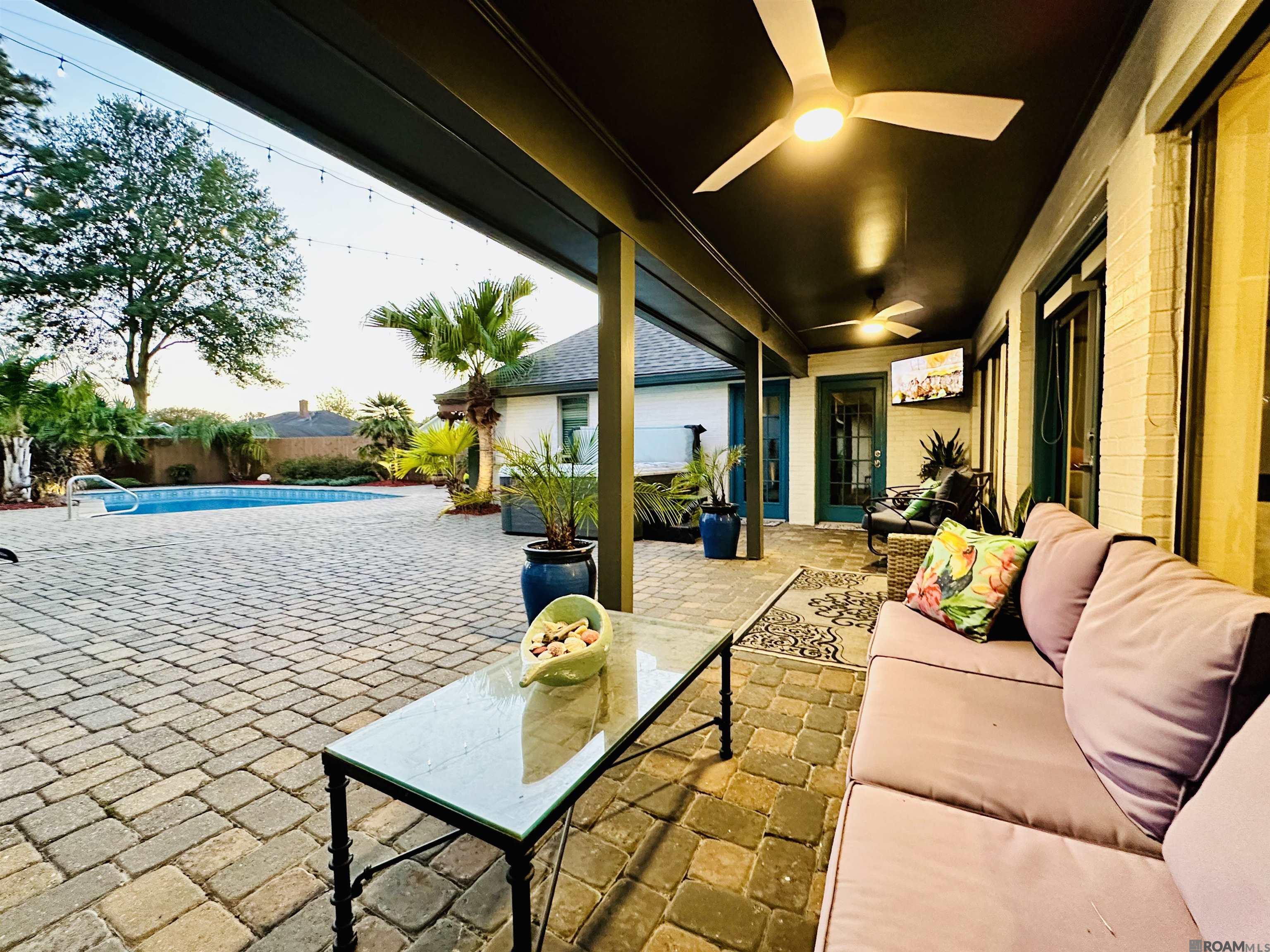 12326 S Lake Sherwood Ave, Baton Rouge, Louisiana image 39