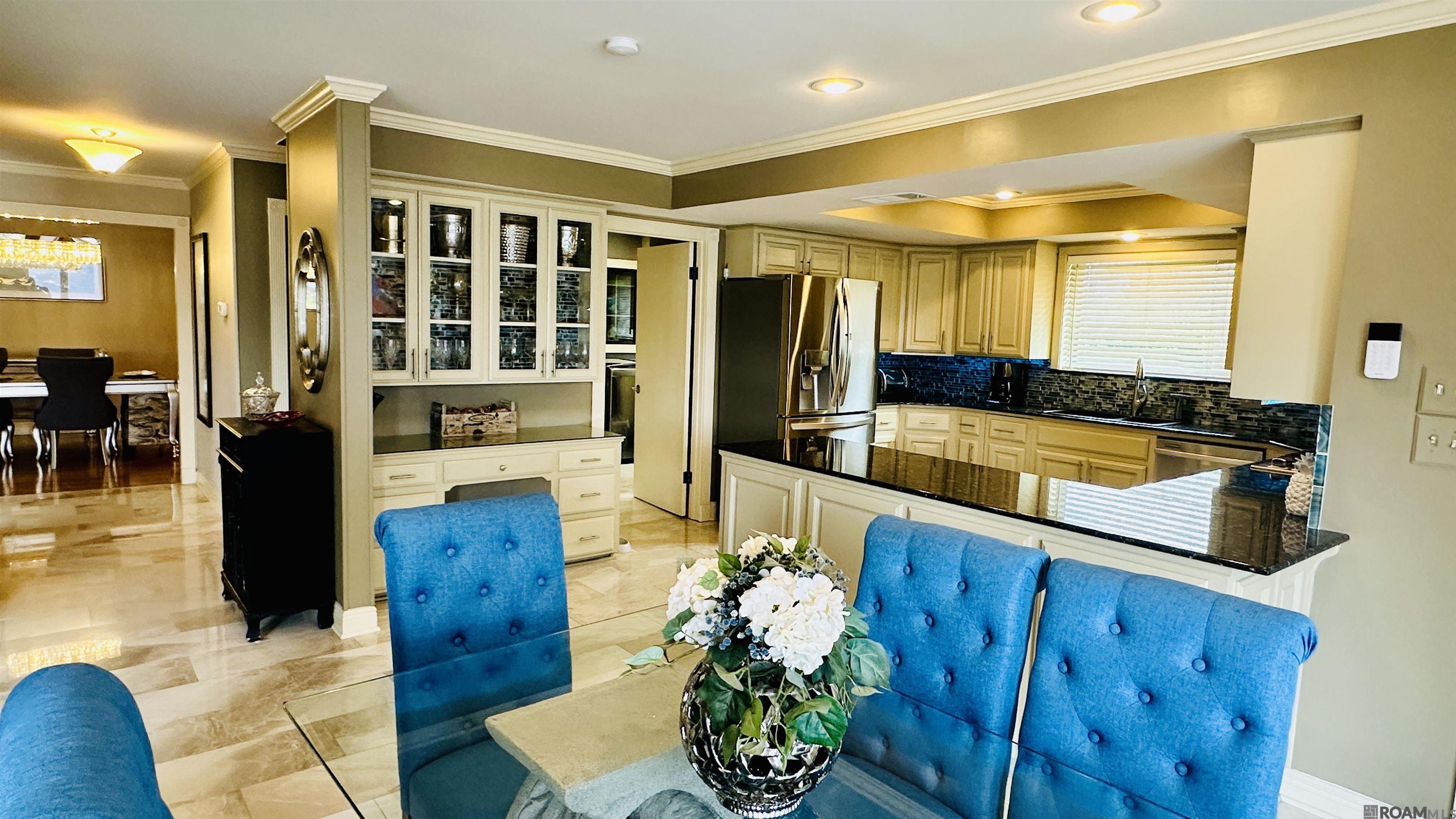 12326 S Lake Sherwood Ave, Baton Rouge, Louisiana image 7