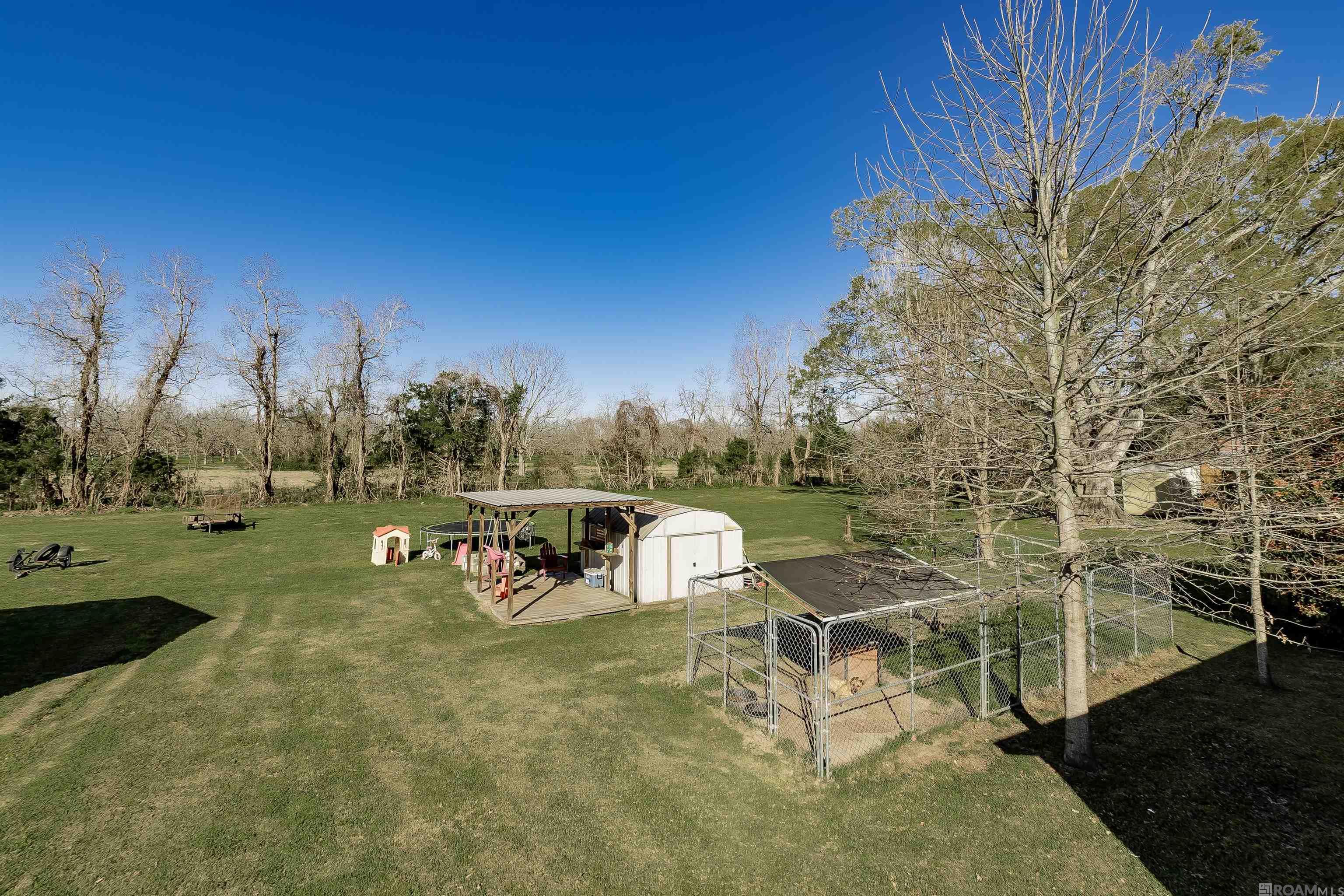 707 Berthier Street, New Roads, Louisiana image 16