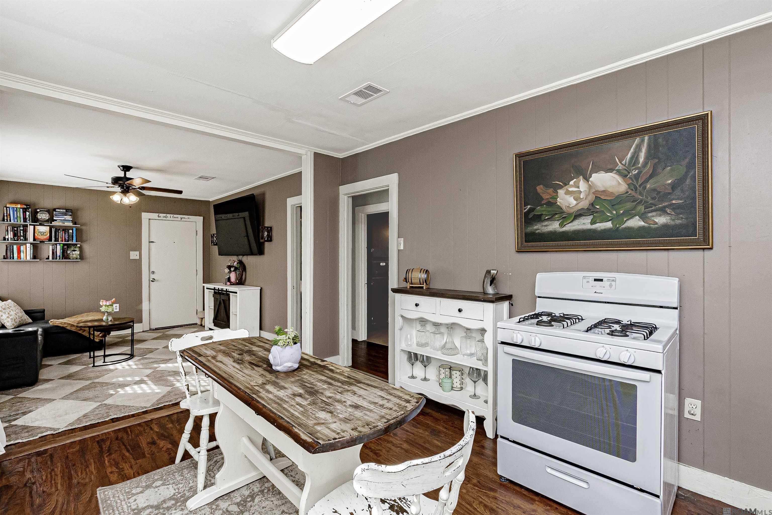 707 Berthier Street, New Roads, Louisiana image 6