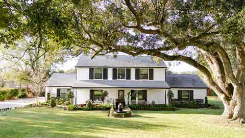 Homes For Sale - 2106 Hwy 182<br/> Raceland, LA 70394