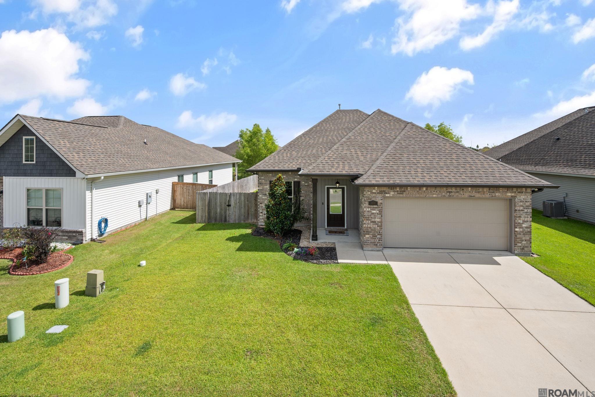 24245 Golden Shore Ave - Photo 2