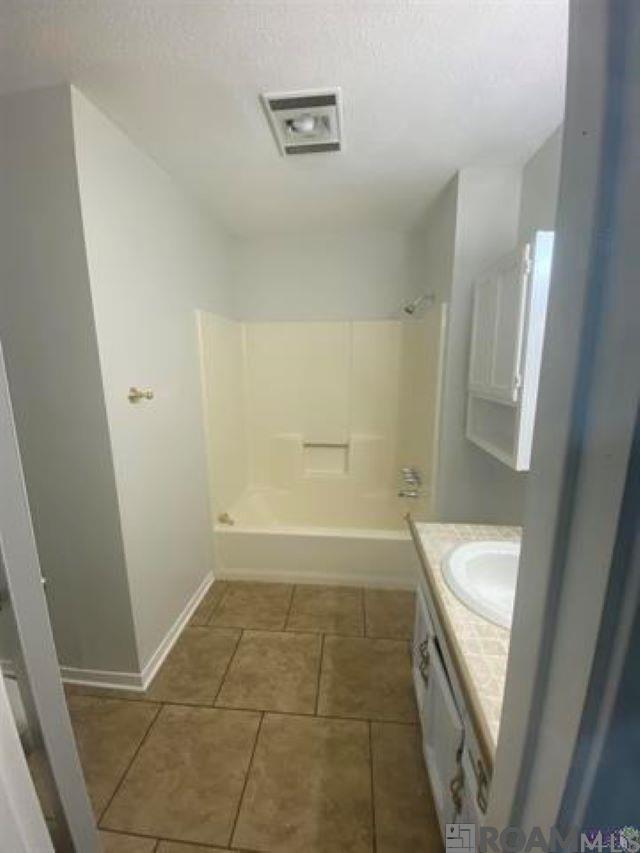 42140 Shadow Creek Ave, Gonzales, Louisiana image 5