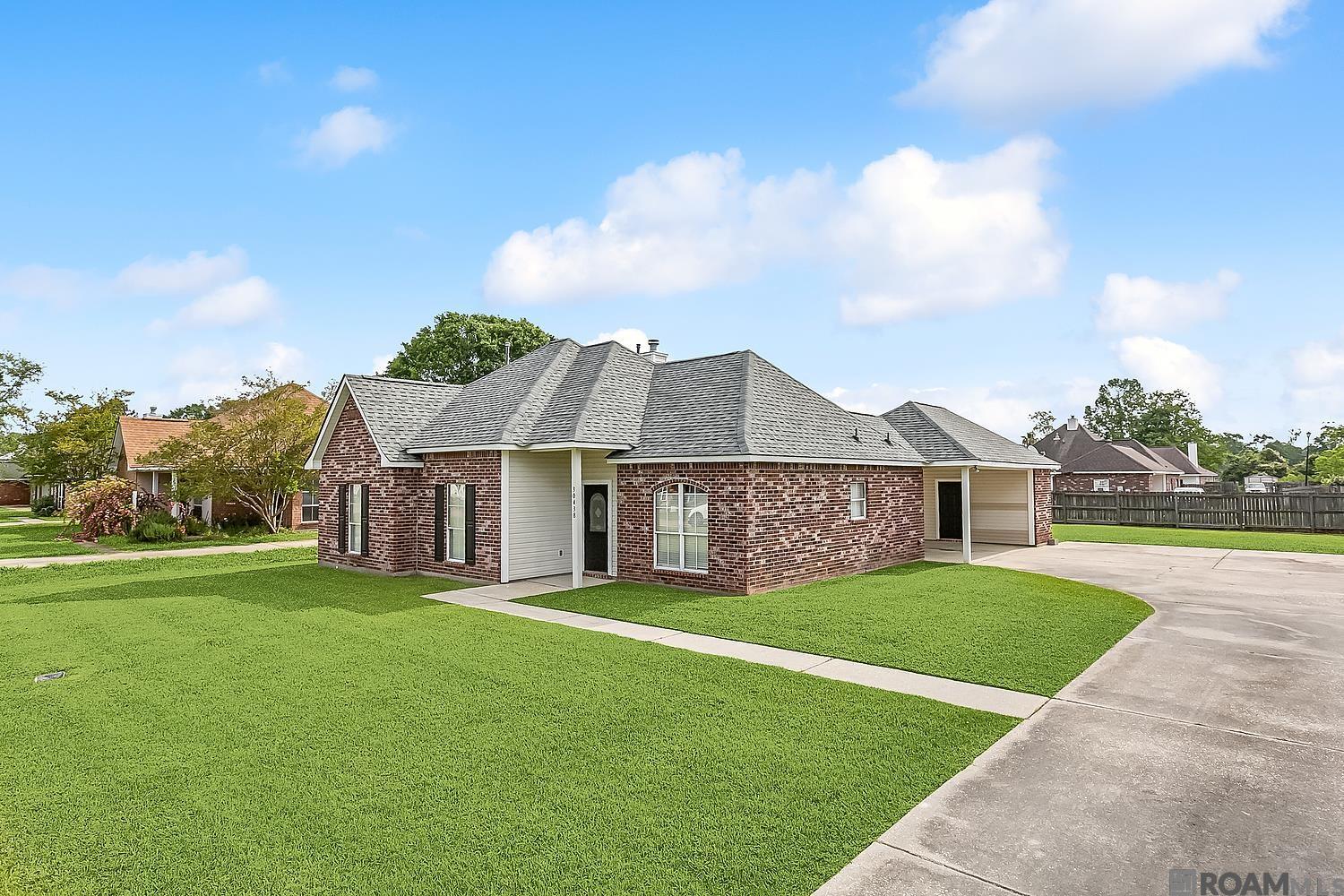 30438 Jo Ann St, Walker, Louisiana image 2