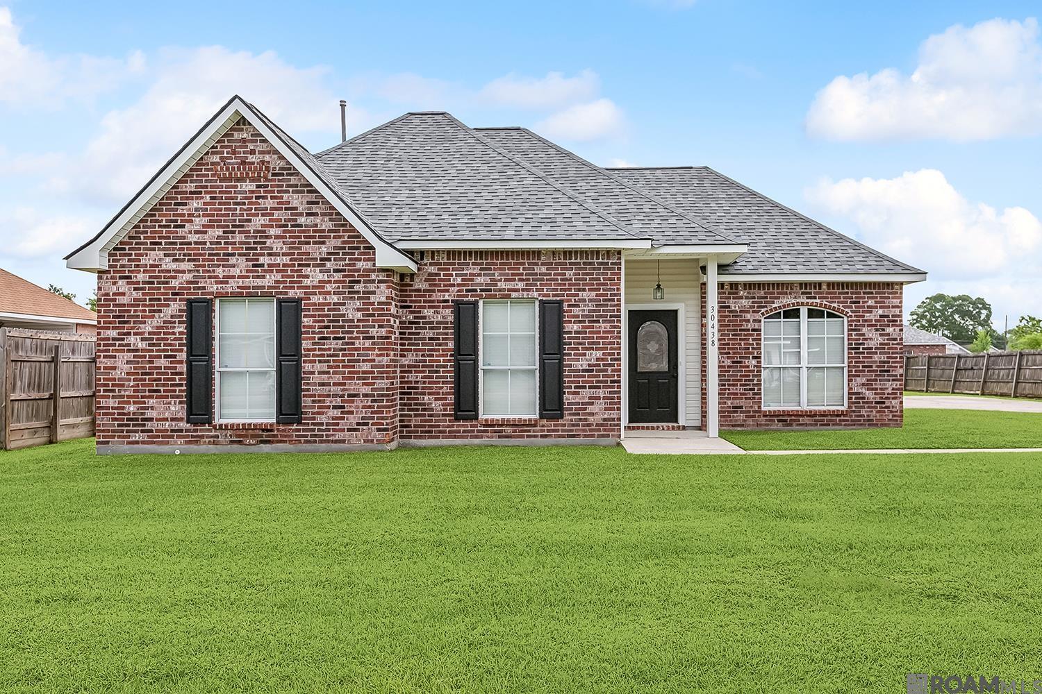 30438 Jo Ann St, Walker, Louisiana image 1
