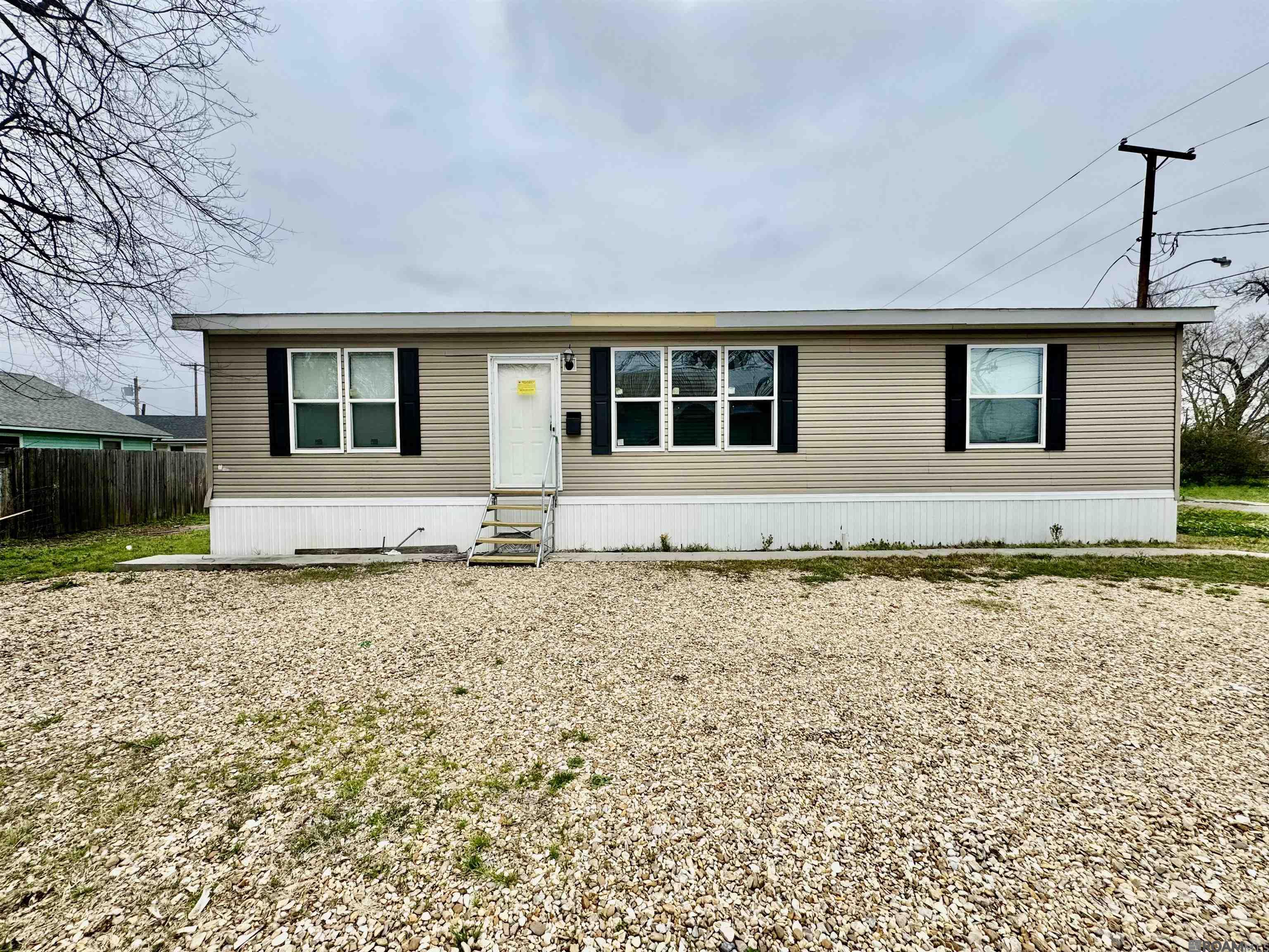 907 St Mary, New Roads, Louisiana image 1