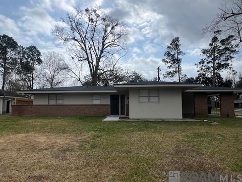 Homes For Rent - 8212 Argosy Ct<br/> Baton Rouge, LA 70809