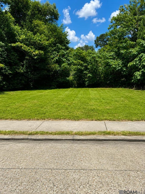 Vacant Land For Sale - 439 Howard St<br/> Baton Rouge, LA 70802