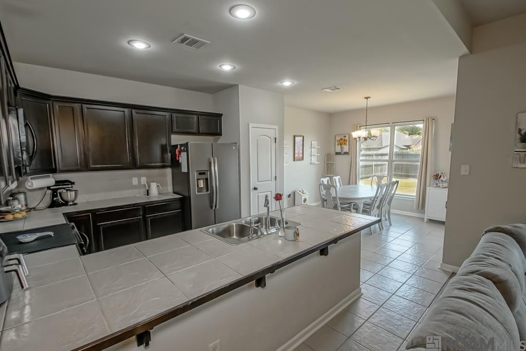 12182 Brush Creek St, Denham Springs, Louisiana image 8