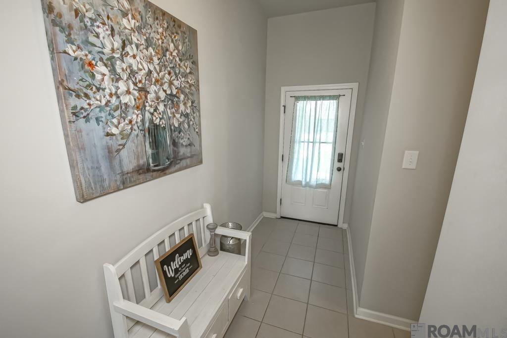12182 Brush Creek St, Denham Springs, Louisiana image 4