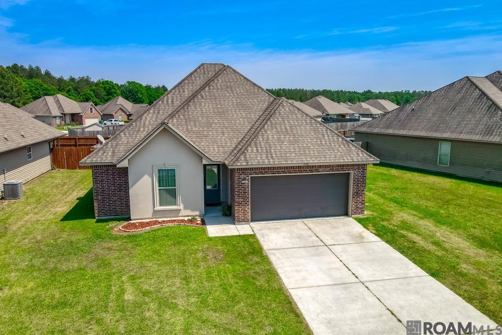 12182 Brush Creek St, Denham Springs, Louisiana image 25