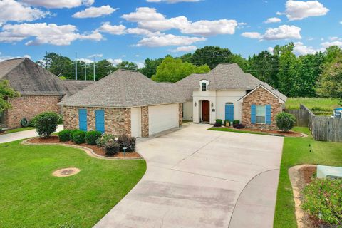 12047 Old Canal Rd Greenwell Springs LA 70739