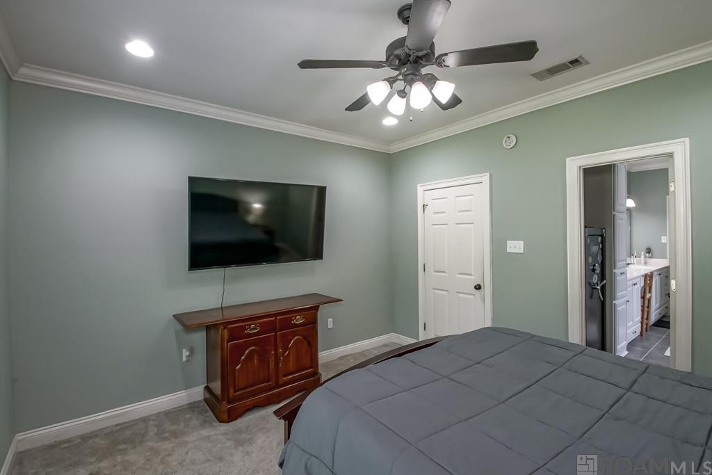 32801 Briar Oak Dr, Walker, Louisiana image 8