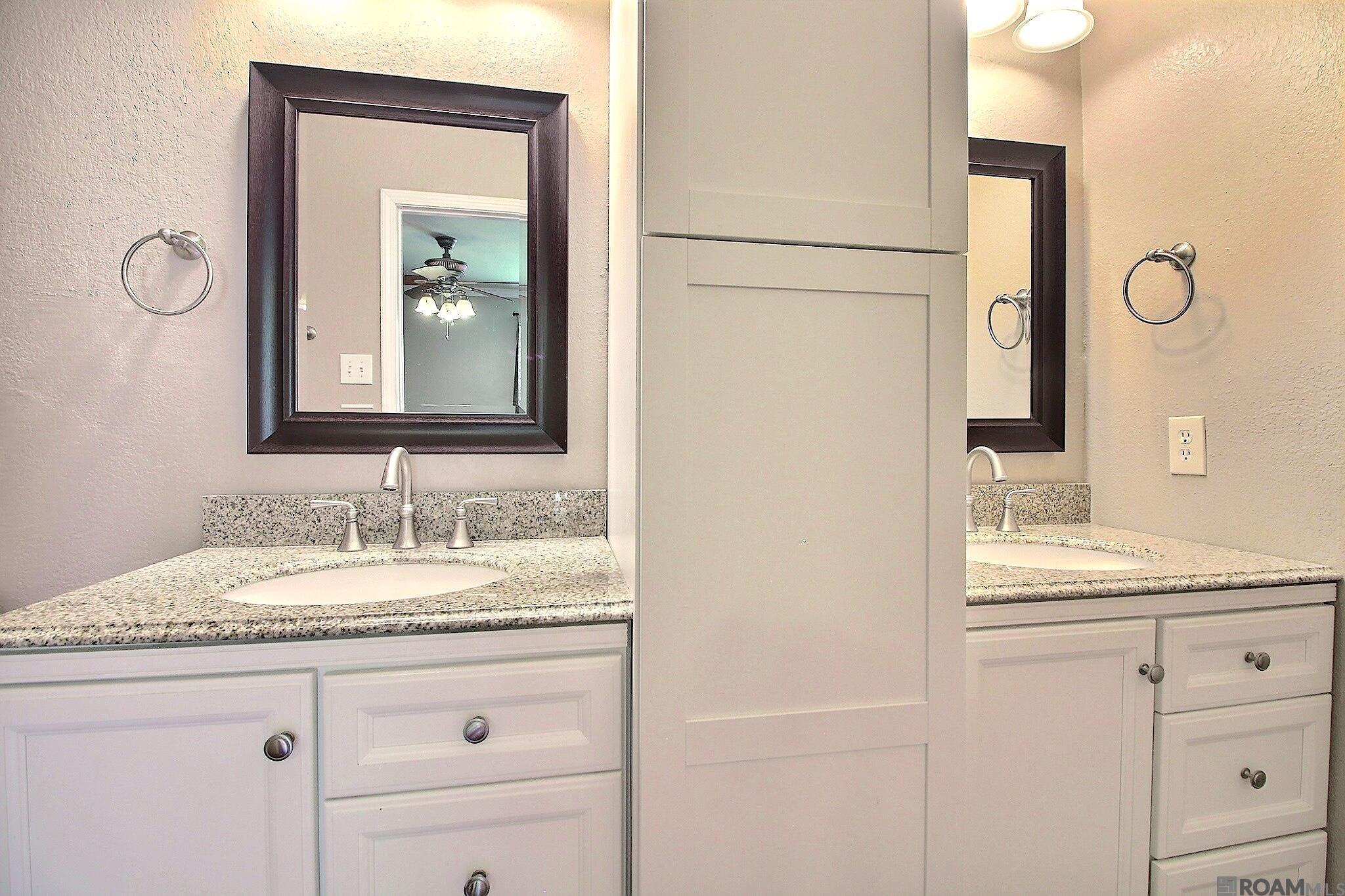 23809 Snowdon Ave, Denham Springs, Louisiana image 18