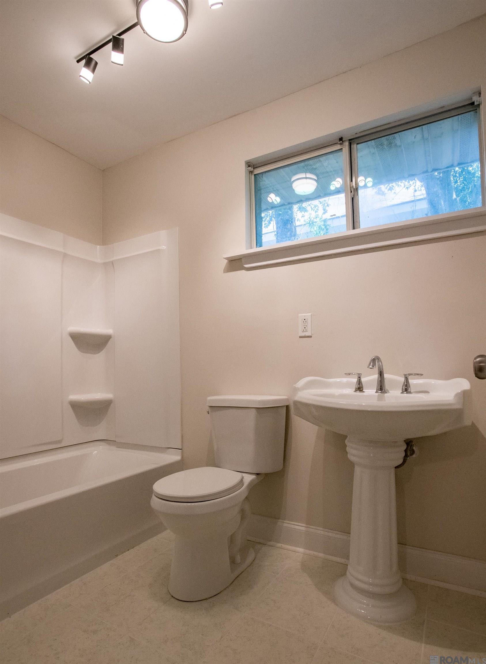 6416 N Galvez St, New Orleans, Louisiana image 14
