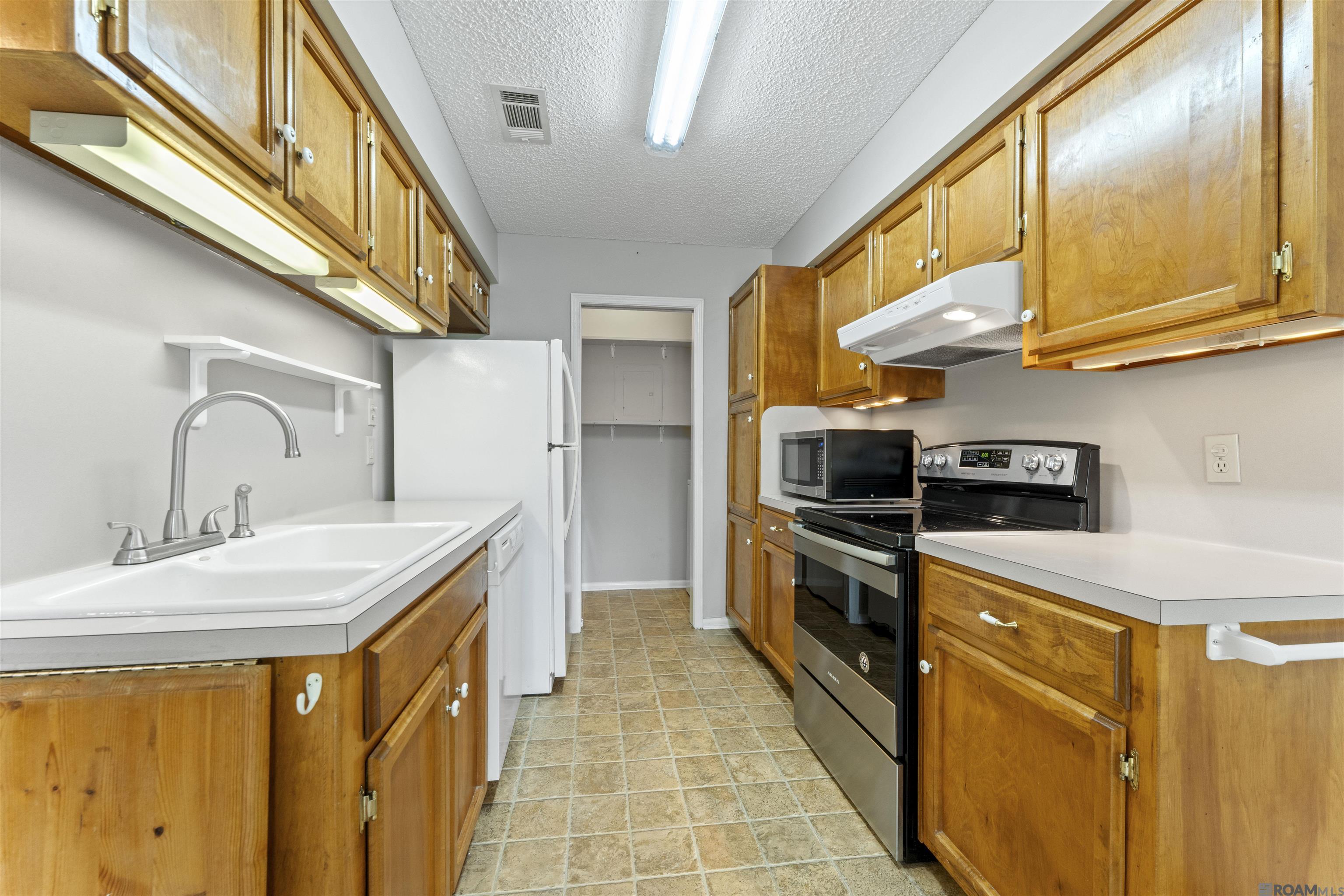 5323 Blair Ln #L-3, Baton Rouge, Louisiana image 6