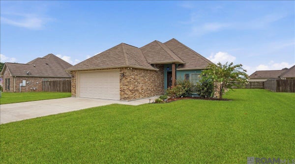 25305 WHITE LAKE AVE, LIVINGSTON, LA 70754 - Image d9c37a5584e2aee5fe4e53bb2656e8e1/128943506