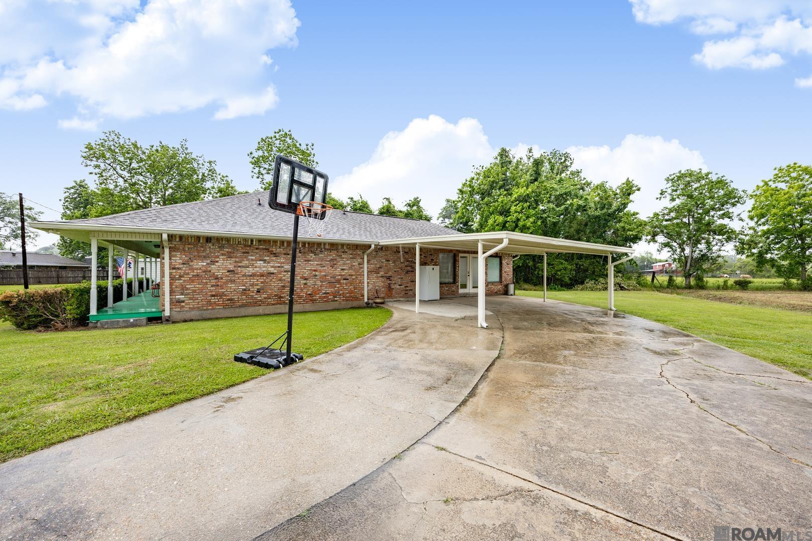 4810 Tara Ave, Brusly, Louisiana image 2