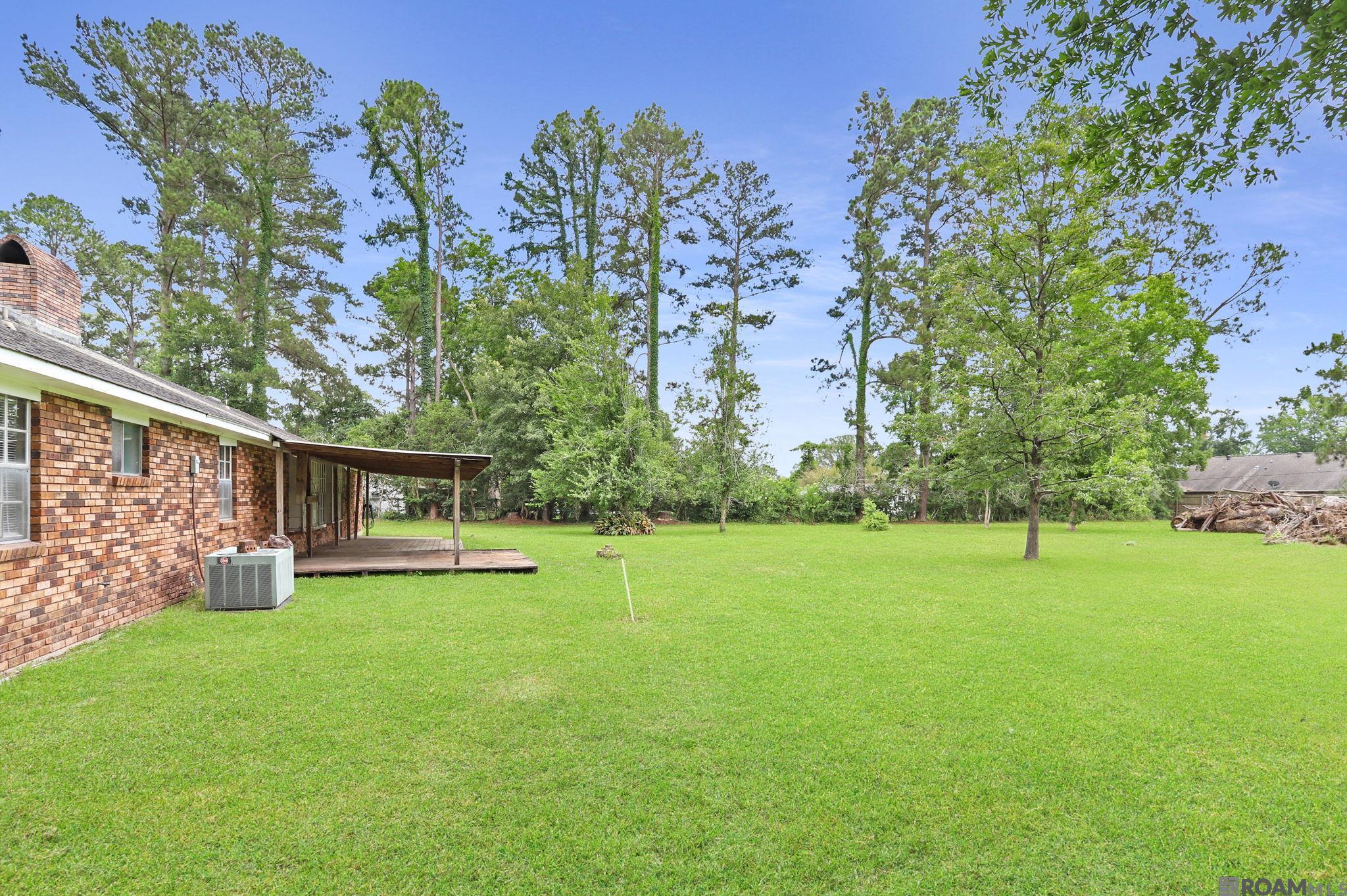 9556 Fairway Dr, Denham Springs, Louisiana image 12