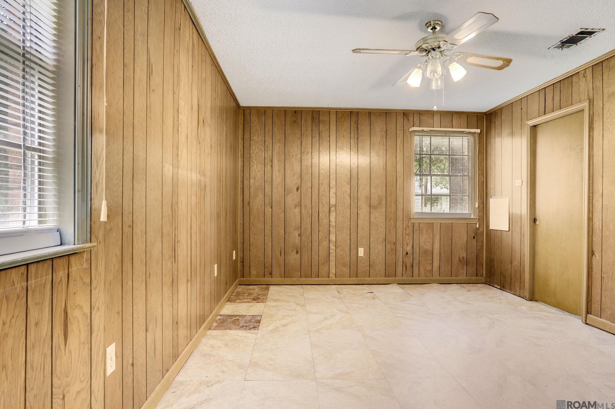 9556 Fairway Dr, Denham Springs, Louisiana image 9