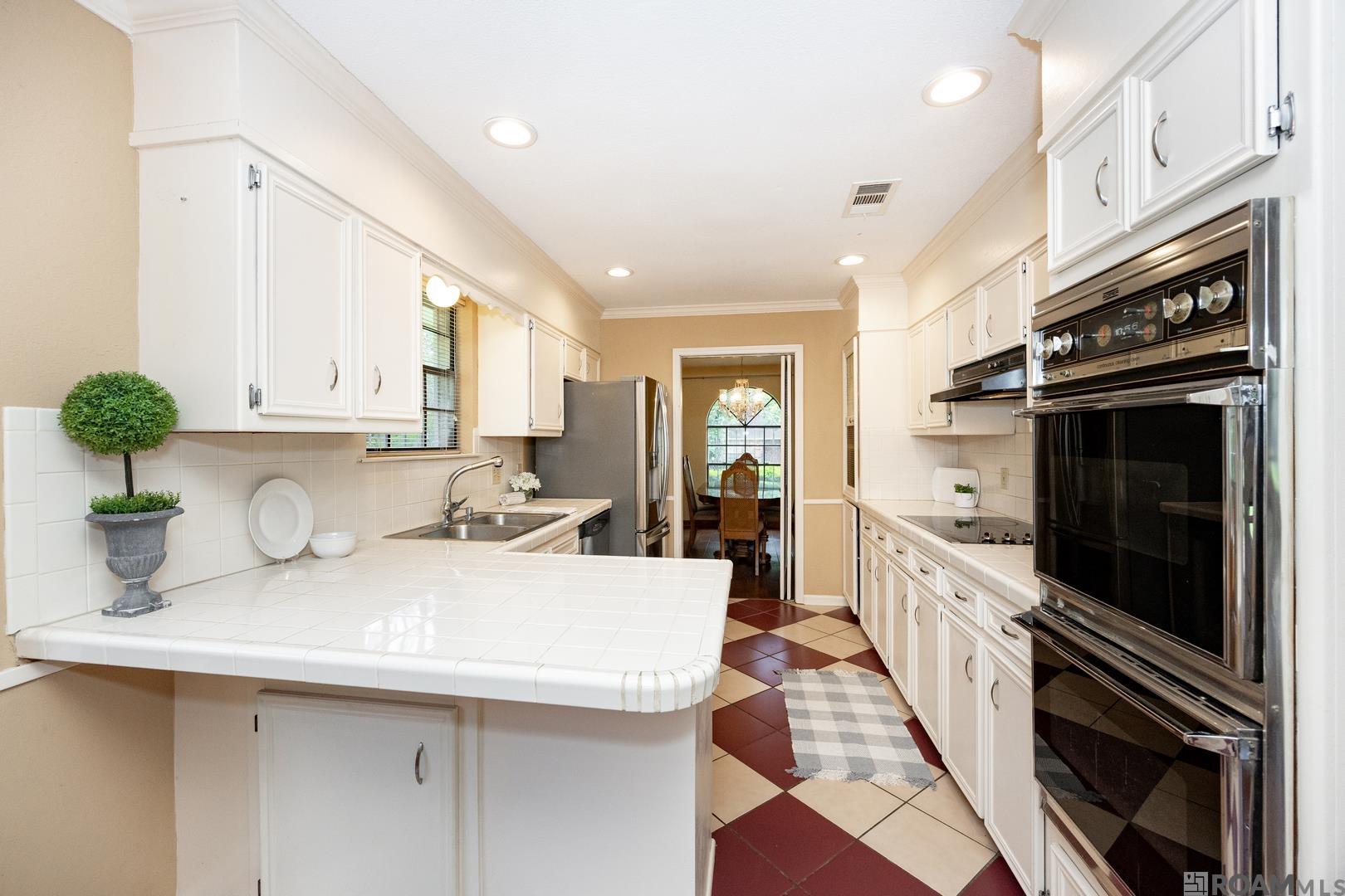 1573 Leycester Dr, Baton Rouge, Louisiana image 6