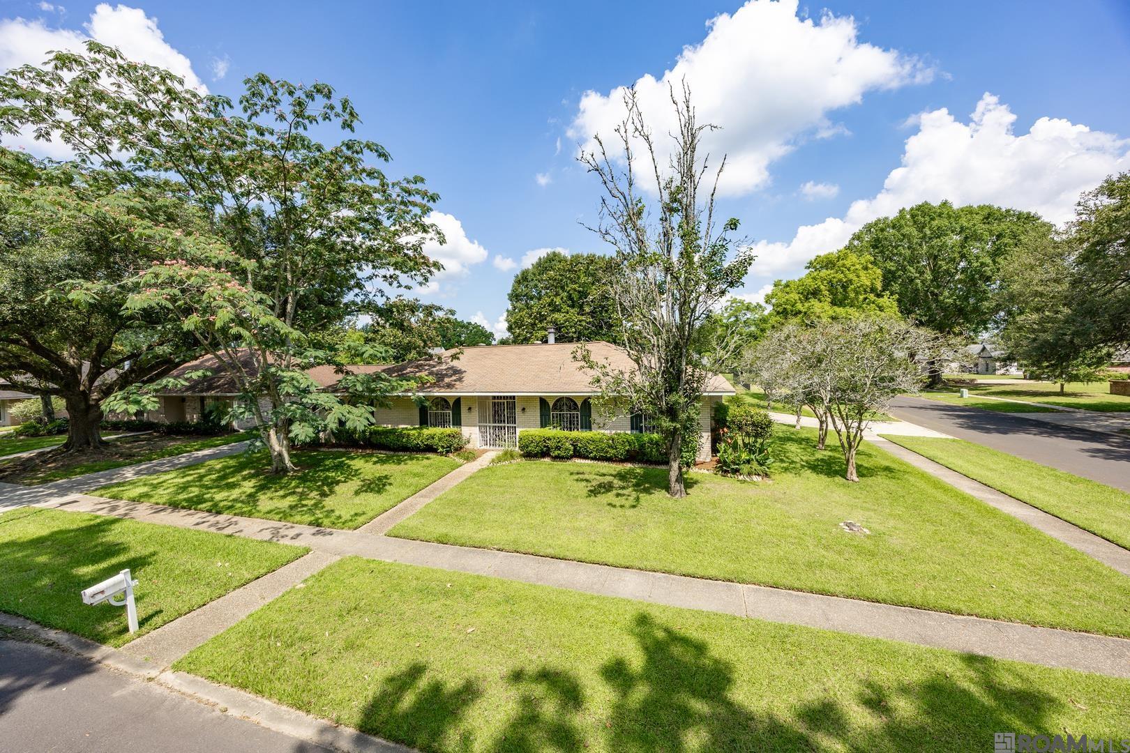 1573 Leycester Dr, Baton Rouge, Louisiana image 2