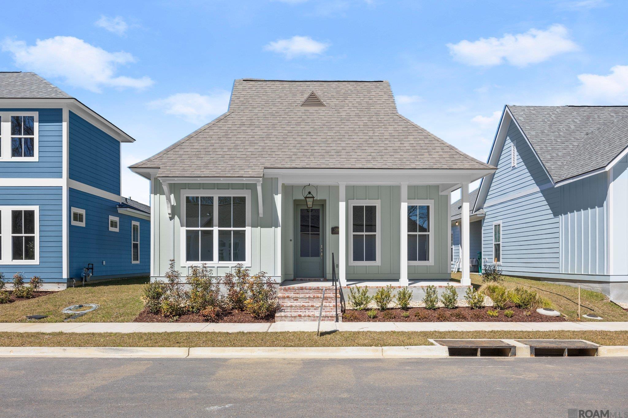 1205 Applewood Dr, Zachary, Louisiana image 1