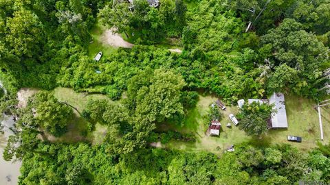 Vacant Land For Sale - 31645 Tickfaw Acres Rd<br/> Holden, LA 70744