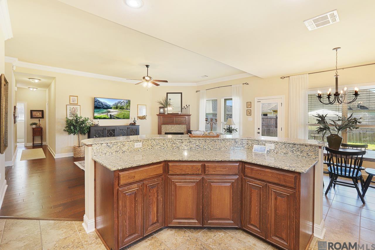 14327 Peridot Dr, Gonzales, Louisiana image 11