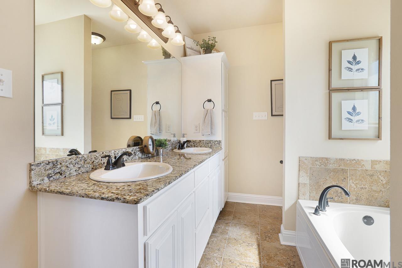 14327 Peridot Dr, Gonzales, Louisiana image 21