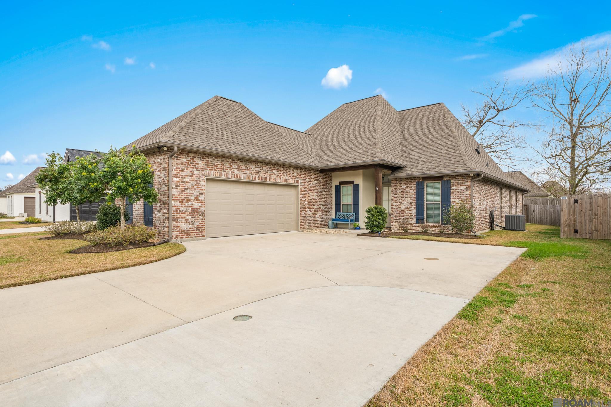 13120 Oakbourne Ave, Geismar, Louisiana image 2