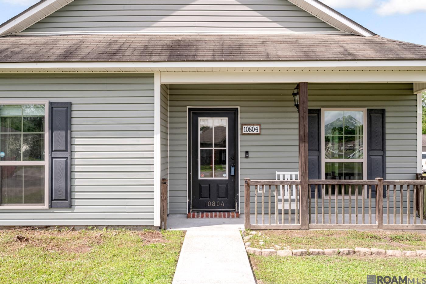 10804 Moss Pointe Dr, Denham Springs, Louisiana image 3