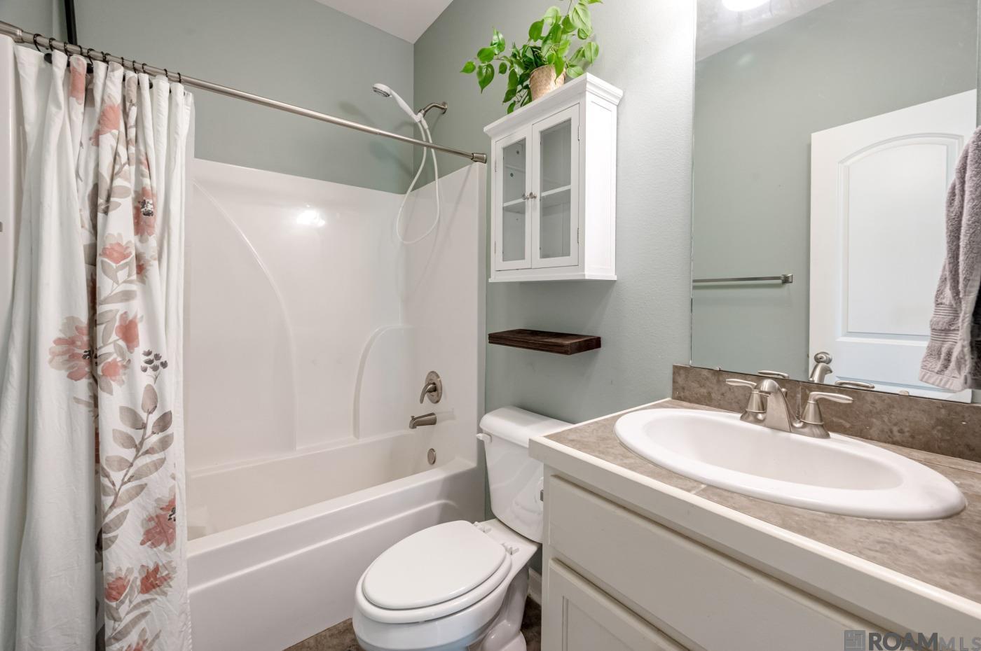 10804 Moss Pointe Dr, Denham Springs, Louisiana image 15