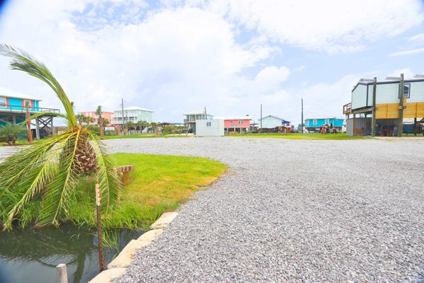 148 PETE'S WHARF LN, GRAND ISLE, LA 70358 - Image dc3c9af8a7dcc7e86c20b73ab5cee3ba/2343927323