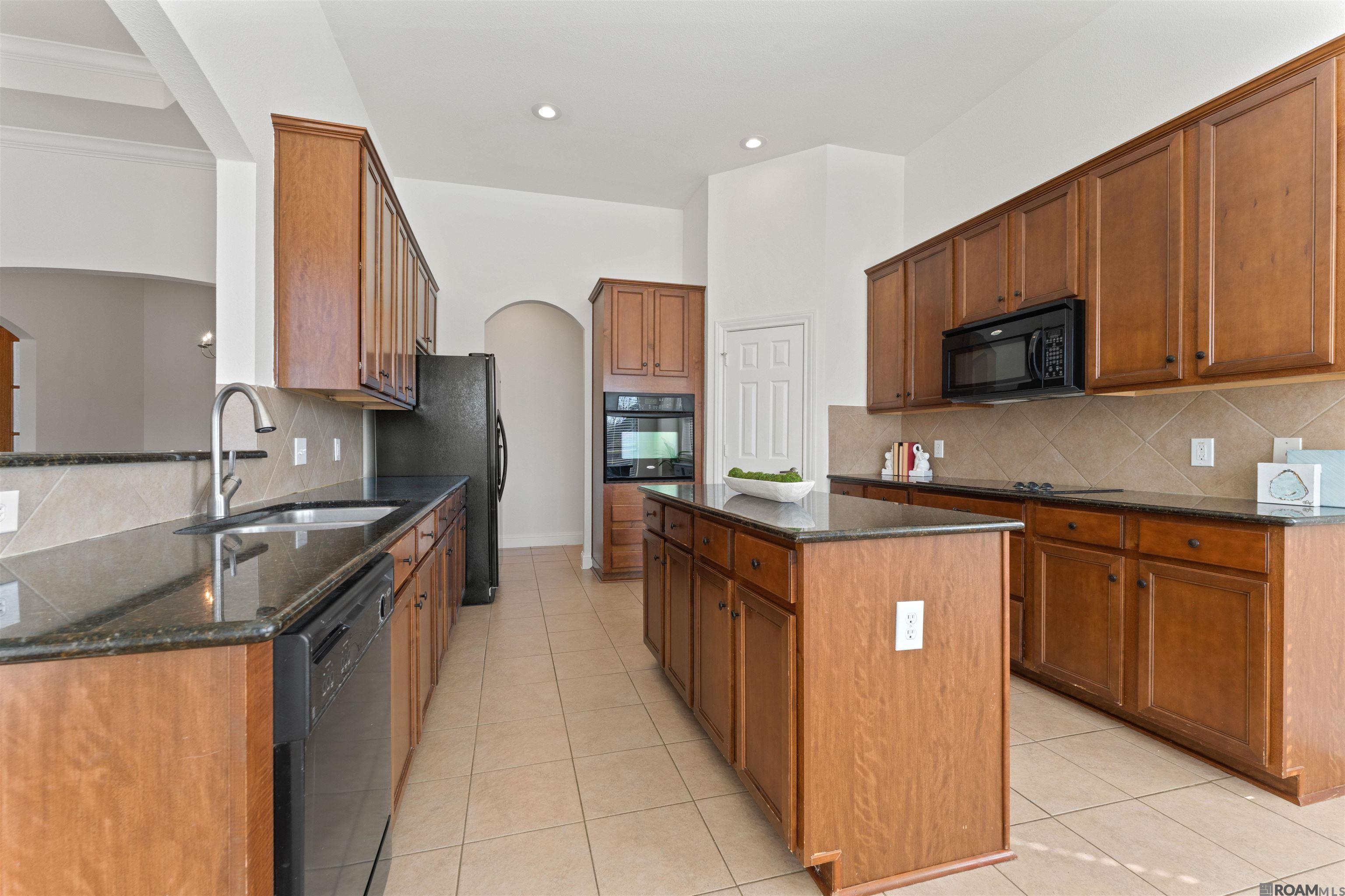 4309 Wilderness Run Dr, Zachary, Louisiana image 9