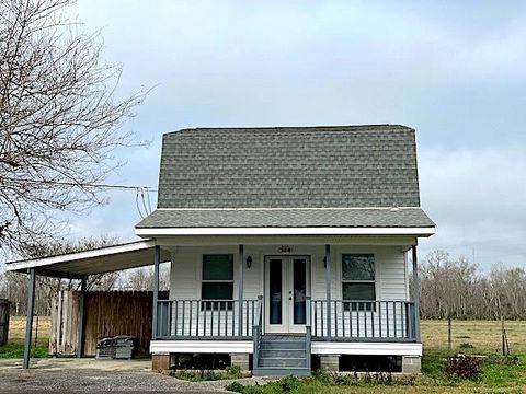 MLS: 2025002581