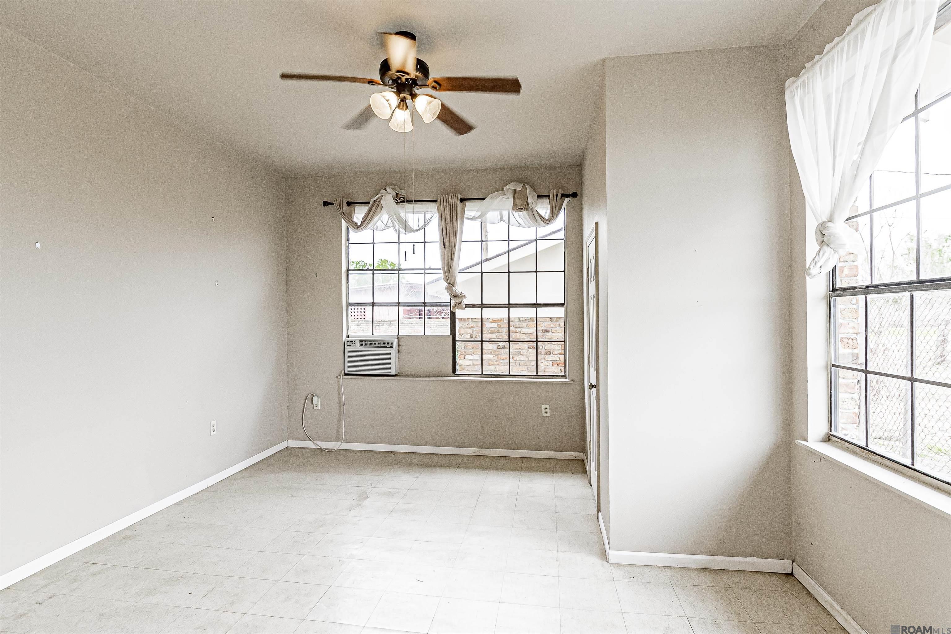 5511 N River Rd, Port Allen, Louisiana image 11