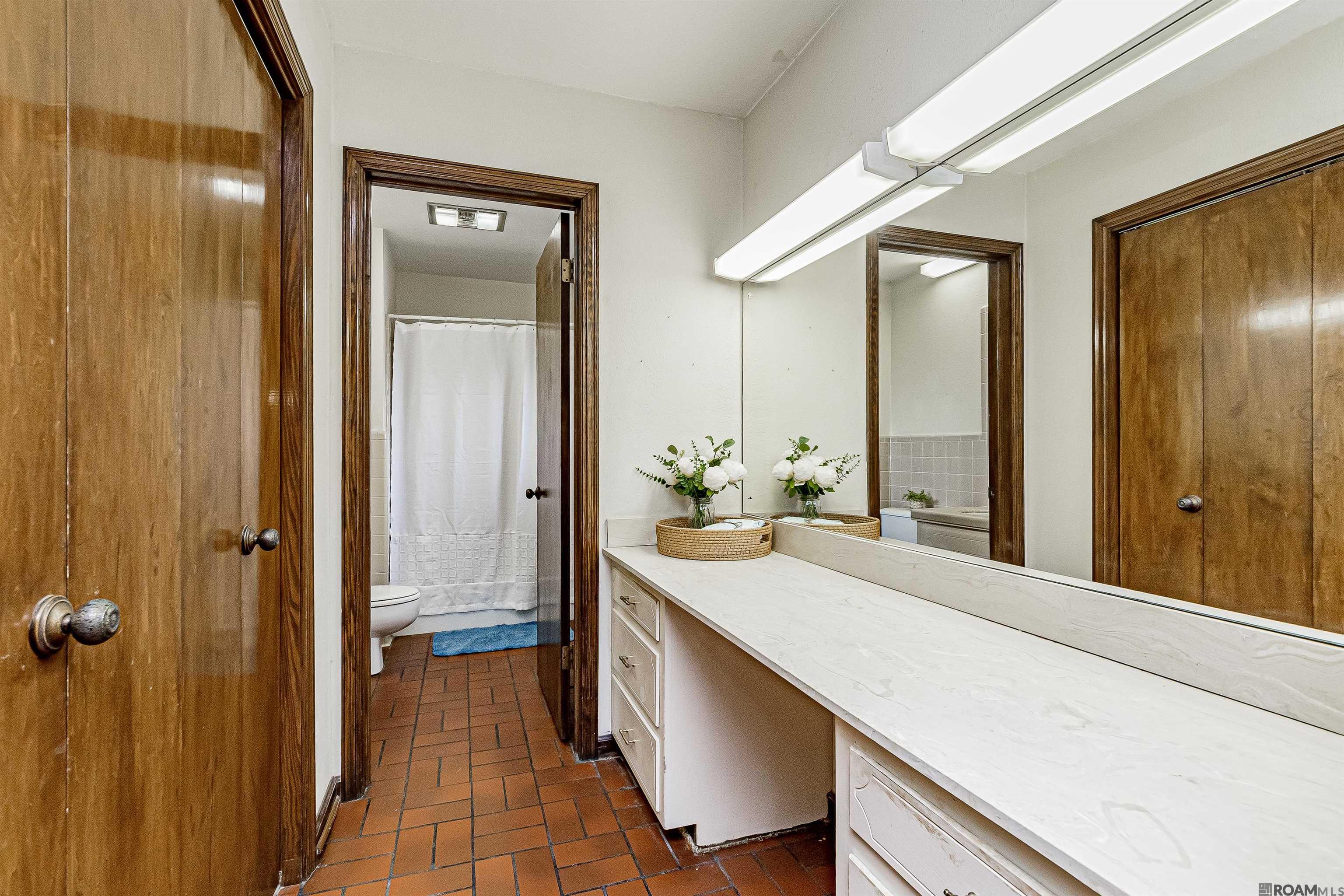 5511 N River Rd, Port Allen, Louisiana image 10