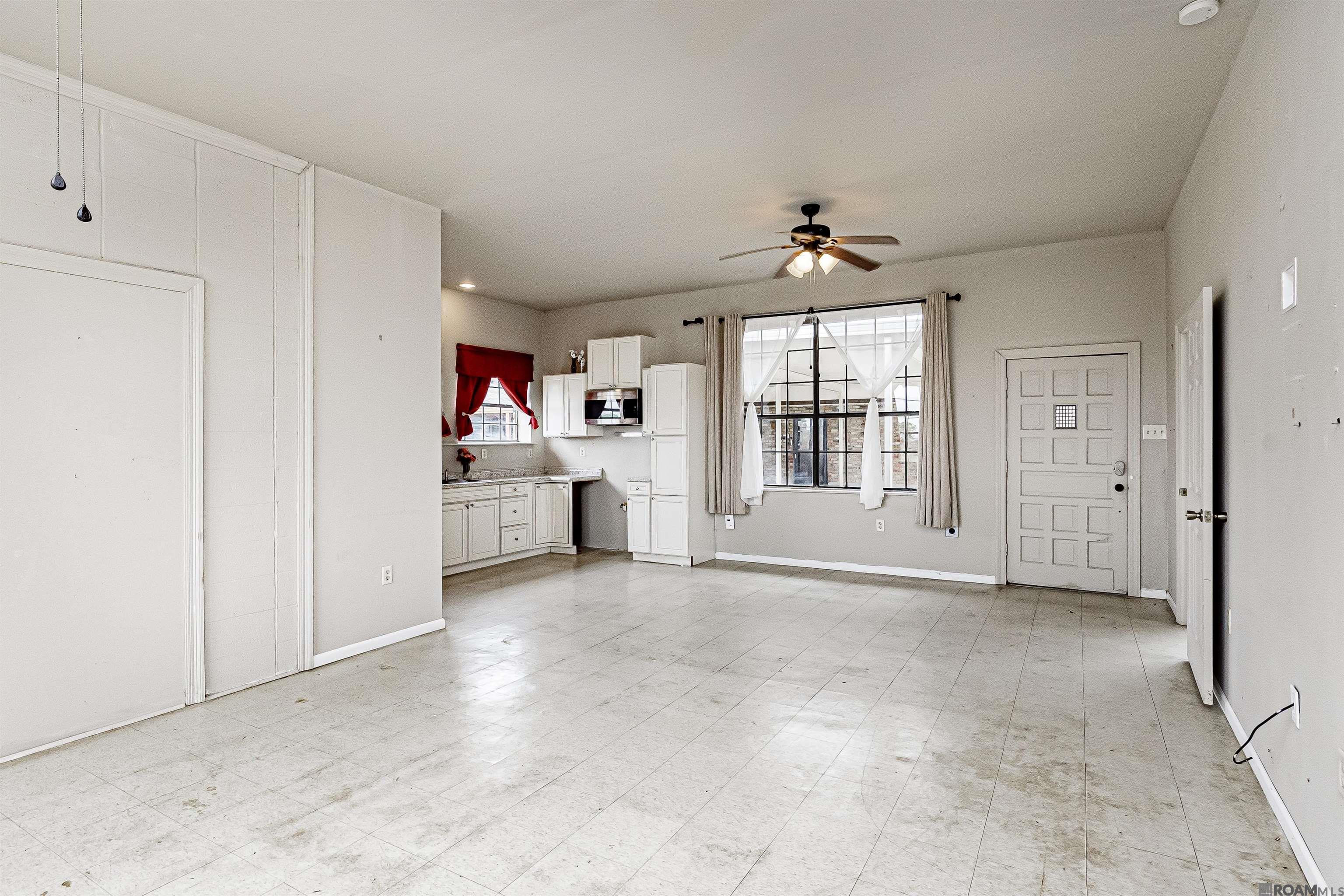 5511 N River Rd, Port Allen, Louisiana image 6