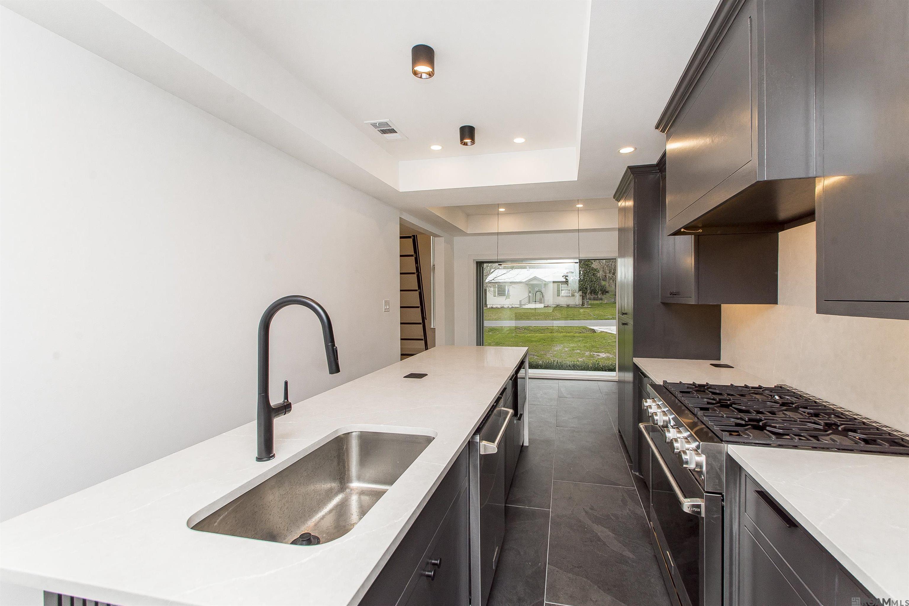 2054 Edinburgh Ave, Baton Rouge, Louisiana image 13