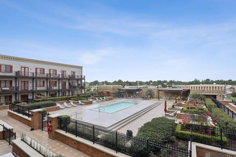 Condo For Sale - 7707 Bluebonnet Blvd #321<br/> Baton Rouge, LA 70810