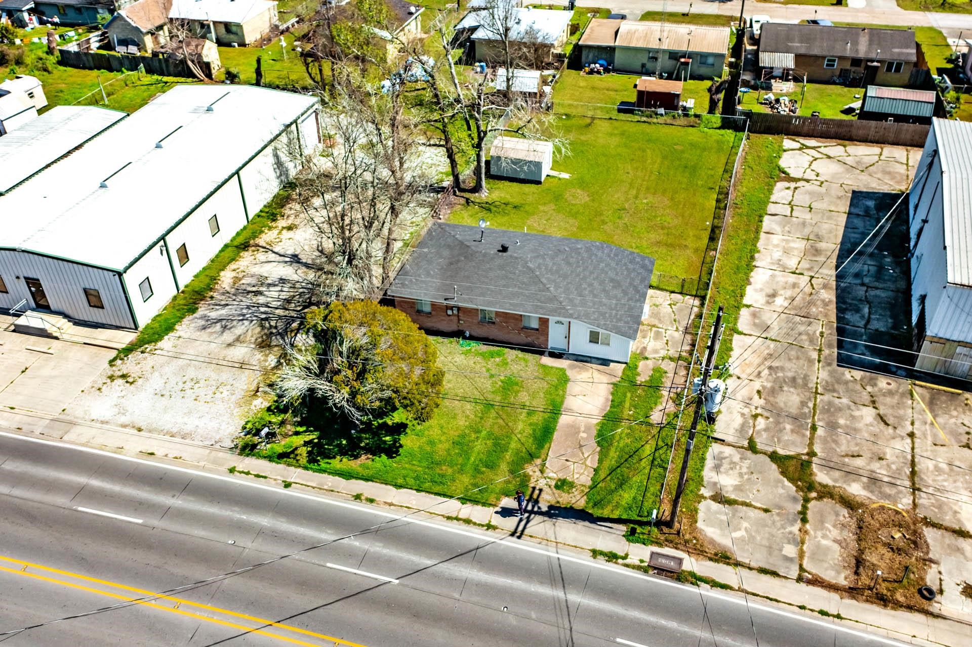 303 Howard Ave, Houma, Louisiana image 3