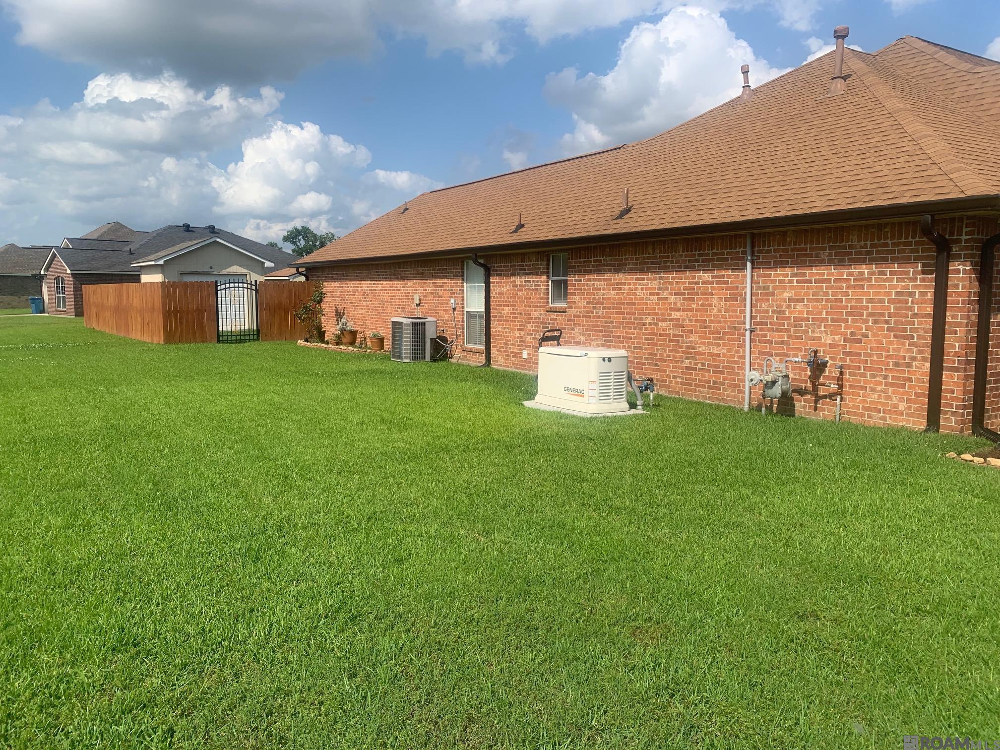 40430 Fitzgerald Dr, Darrow, Louisiana image 2