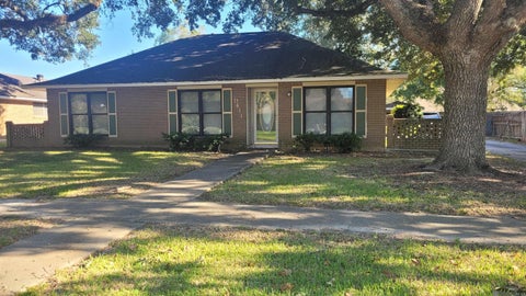 Homes For Sale - 9433 High Point Rd<br/> Baton Rouge, LA 70810